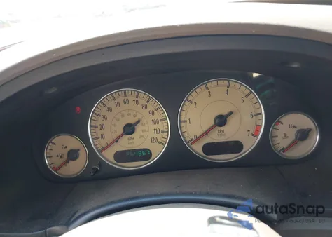 2003 Chrysler Town & Country Limited z USA, uszkodzony, nr VIN 2C8GP64L93R163403